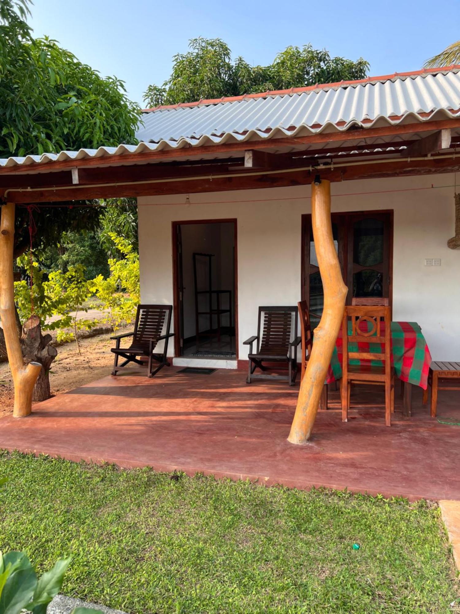Kurumba Lodge วิลปัตตู ภายนอก รูปภาพ